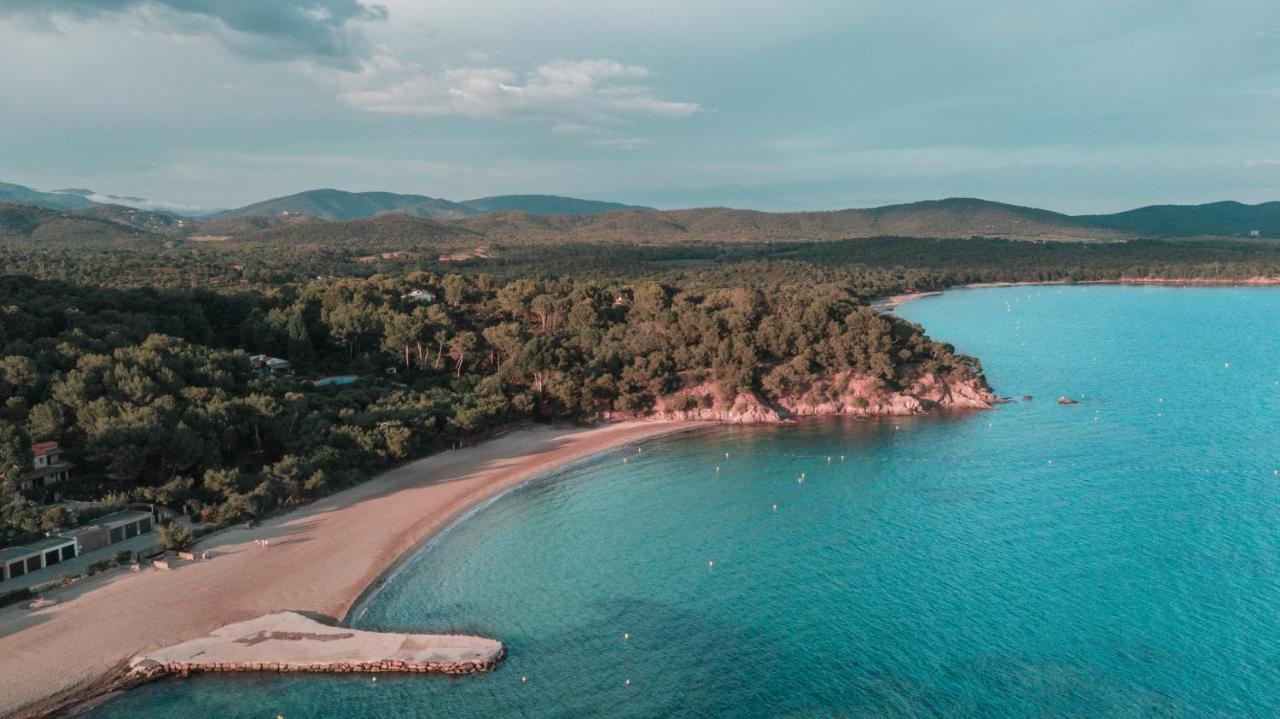 Meuble Tourisme 4*, Les Pieds Dans L'Eau, Villa Las Palmeras La Londe-les-Maures Exterior foto